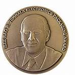 When will the 2024 IEEE Medal & recognition recipients receive their awards?1