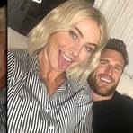Why did Julianne Hough open up to husband Brooks Laich?1
