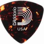 what is the most popular guitar pick for bass clef4