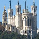 where is the french-speaking city of lyon is located in portugal4