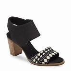 black heels3