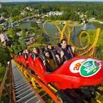 How many visitors does Le Parc Asterix have?4