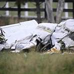 copter flies over wreckage of small plane crash at longmont airport3