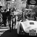 Who is the manufacturer of the Porsche 356?4