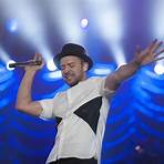 Is Justin Timberlake a successful singer?2