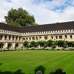 What are the names of the quadrangles in college?4