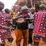 What are the two major cultural groups in Burkina Faso?2