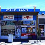 What is the difference between a convenience store and a corner store?2