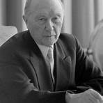 Konrad Adenauer3