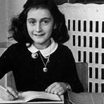 When did Anne Frank show courage?2