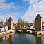 is strasbourg located on the rhine river near2