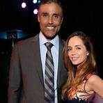 how old is rick fox wife1