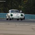 What kind of engine does a 1965 Porsche 356 have?2