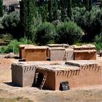where was the neolithic site of'ain ghazal located1