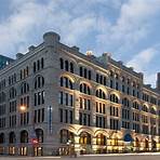 what hotels are in milwaukee wi downtown zip code3