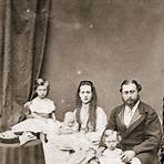 Did King Edward VII have illegitimate children?4