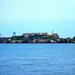 what is the geography of alcatraz island map and directions3