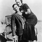 Lovers on the Run: The Complete Story of Bonnie & Clyde3