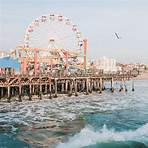 What is there to do at Santa Monica Pier?1