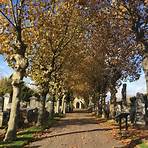 is the gate at willesden cemetery open on weekends today4