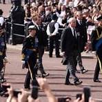 harry and william walking behind coffin2