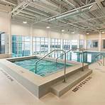 Does DoubleTree Fallsview Niagara Falls Ontario have a swimming pool?4