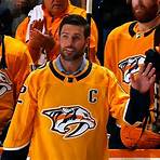 who is carrie underwood's husband mike fisher team4